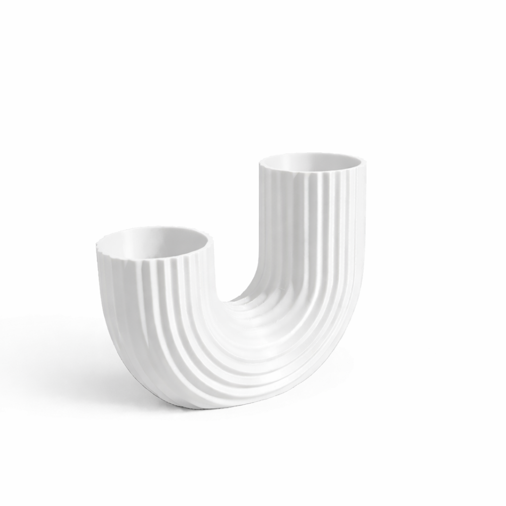 U-Shaped Fluted Pen Stand 3D Printed – Rear View – LAYER 3D
