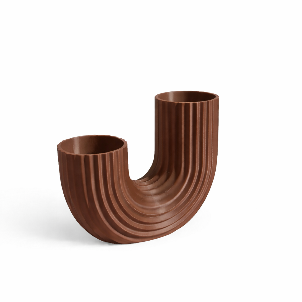 U-Shaped Fluted Pen Stand 3D Printed – Scale Reference – LAYER 3D
